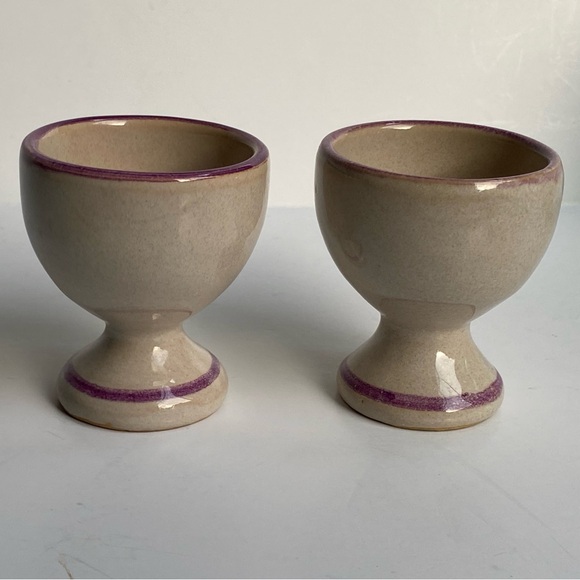 2 Egg Cups Pottery Signed Beige Pink Trim Flowers EUC Breakfast Eggs Easter - Picture 8 of 16